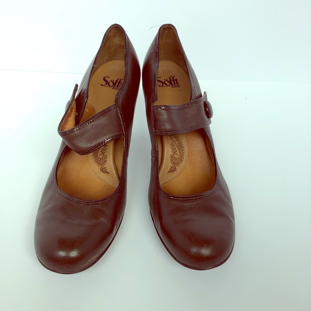 Sofft Brown Heels with flower detail